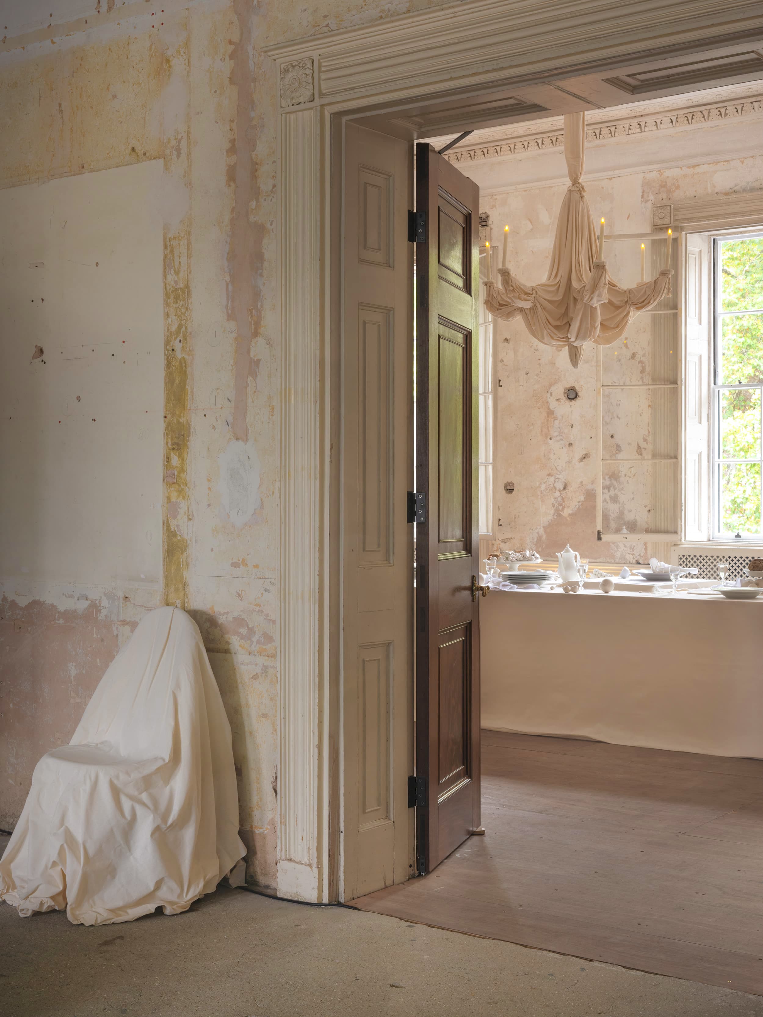 Spectral Dining Table